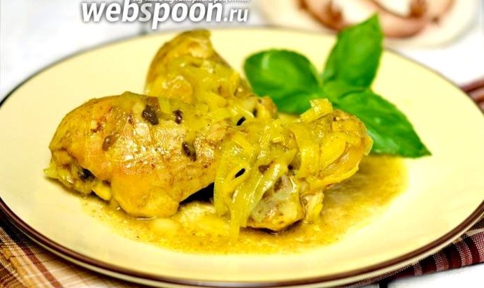 Куриные голени, тушёные с вином в мультиварке