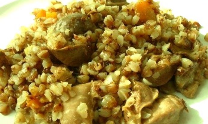 Гречка с желудками в мультиварке