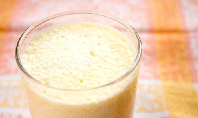 Напиток с манго и медом