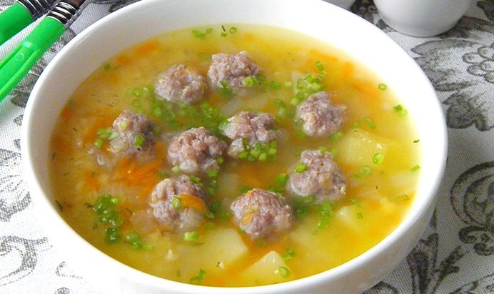 Гороховый суп с фаршем