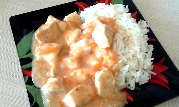 Гуляш с куриным филе