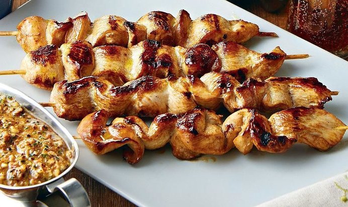 Овощная запеканка с сардельками