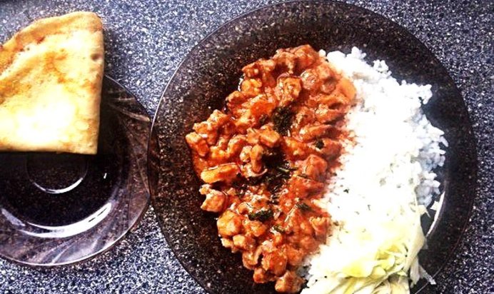 Гуляш из свинины с подливой