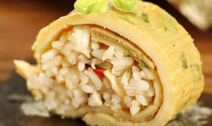 Омурайсу, японский омлет