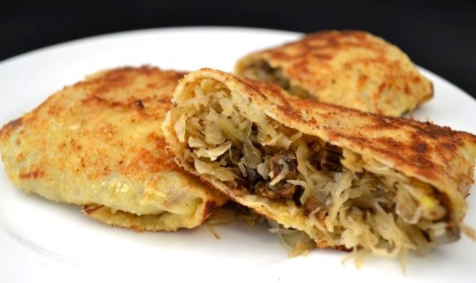 Блинчики с капустой и грибами
