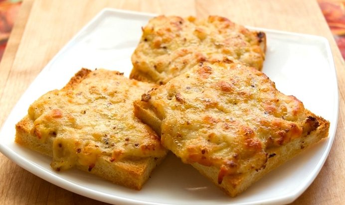 Гренки с сыром
