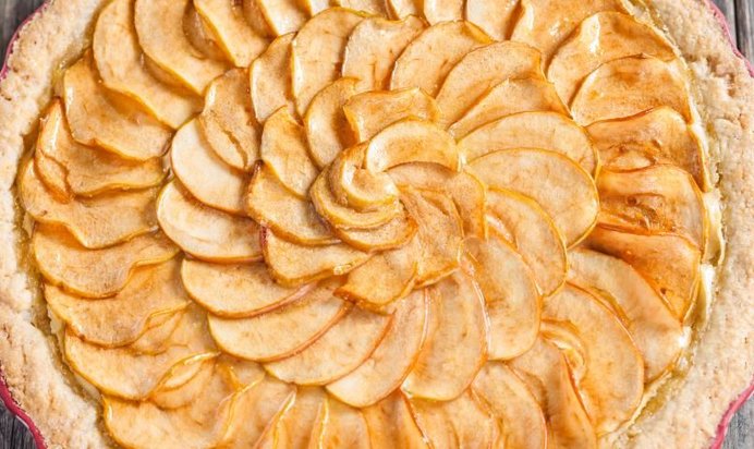 Яблочно-творожная шарлотка