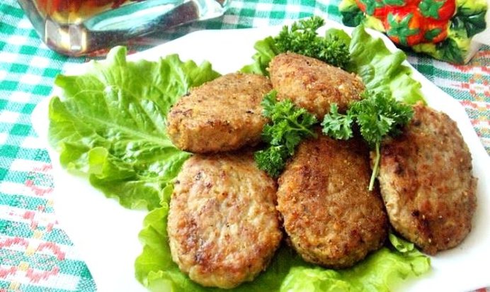 Котлеты с плавленым сыром и овсянкой