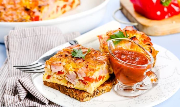 Омлет с ветчиной и овощами