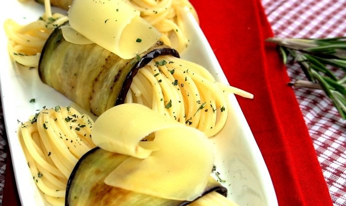 Баклажановые роллы