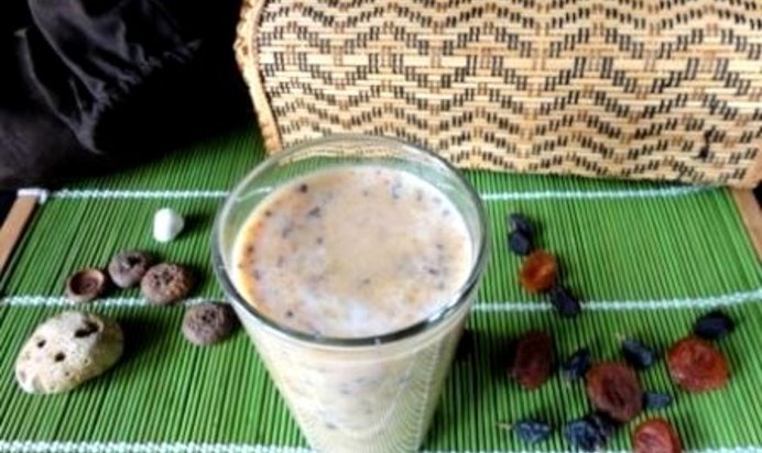 Смузи из сухофруктов