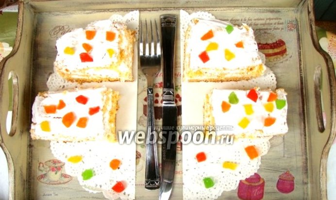 Морковные пирожные со сливками