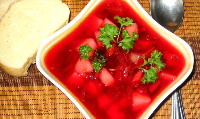 Острый борщ на овощном бульоне