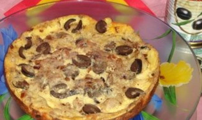 Испанский оливковый омлет (La tortilla espanola aceitunada)