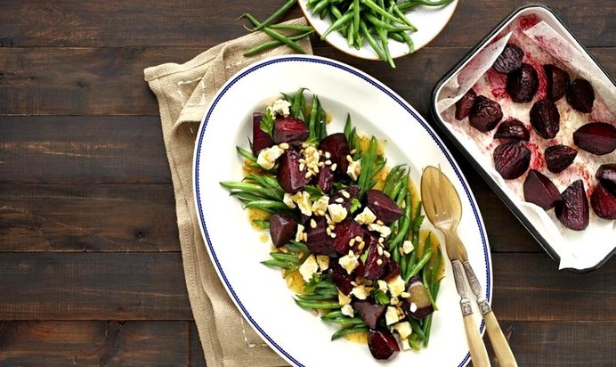 Новогодний салат из свеклы