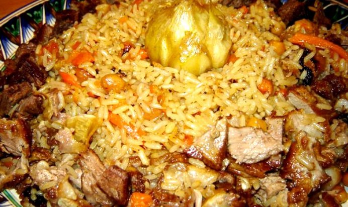 Узбекский плов с бараниной и барбарисом