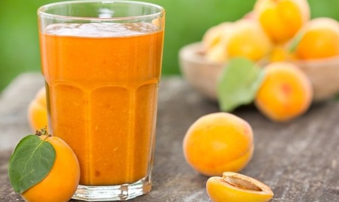 Абрикосовый смузи