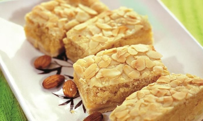 Миндальные пирожные