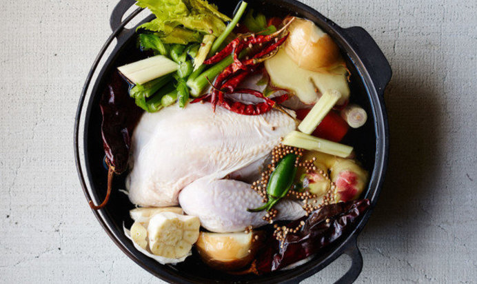 Острый куриный бульон