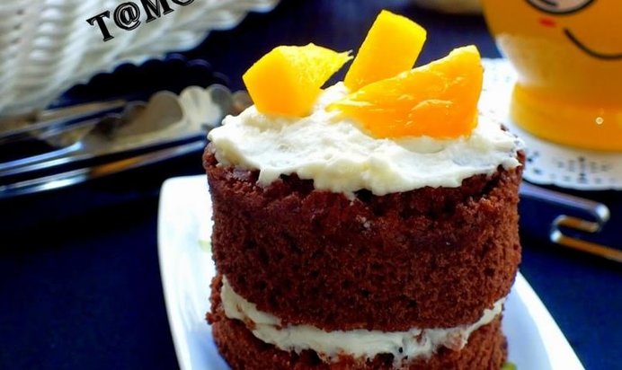 Шоколадные пирожные со сливочно-ванильным кремом