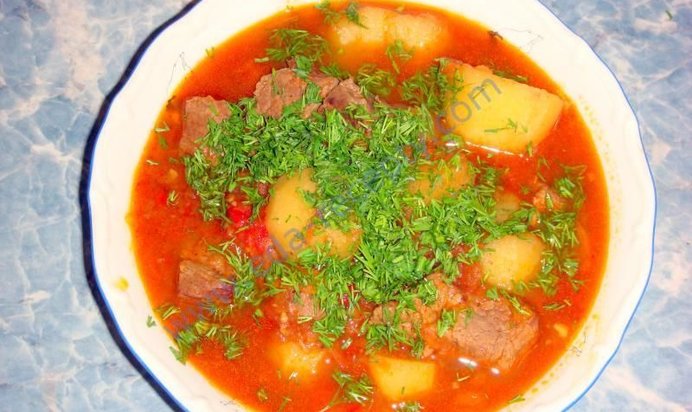 Гуляш из говядины