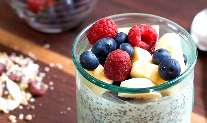 Овсянка с бананами в банке