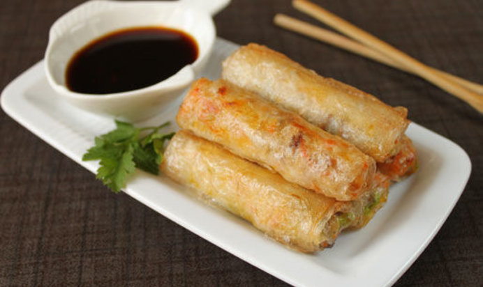 Спринг-роллы со свининой и креветками