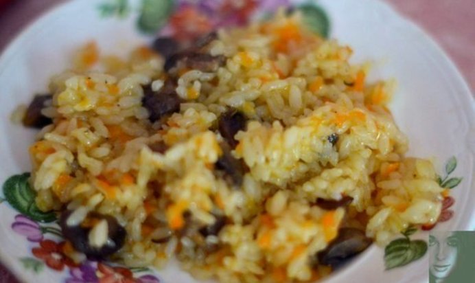 Овощной плов с грибами