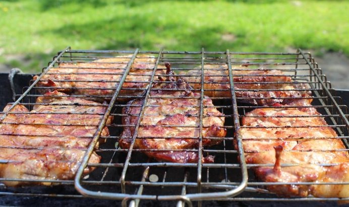 Стейк гриль из свиной корейки