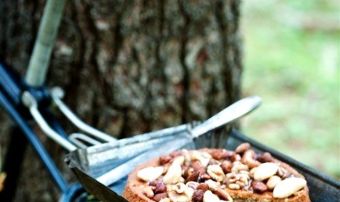 Пирог «Эспрессо» с медом и орехами