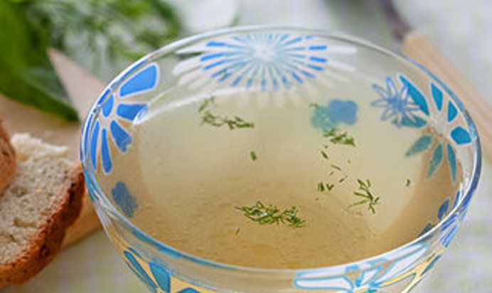 Овощной базовый бульон в мультиварке