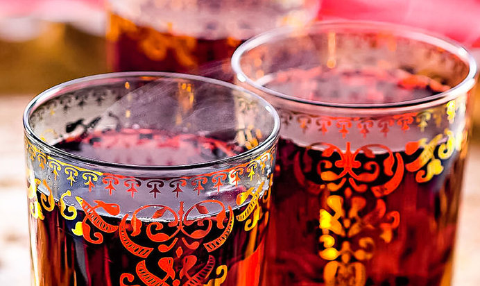 Чай каркаде по-восточному