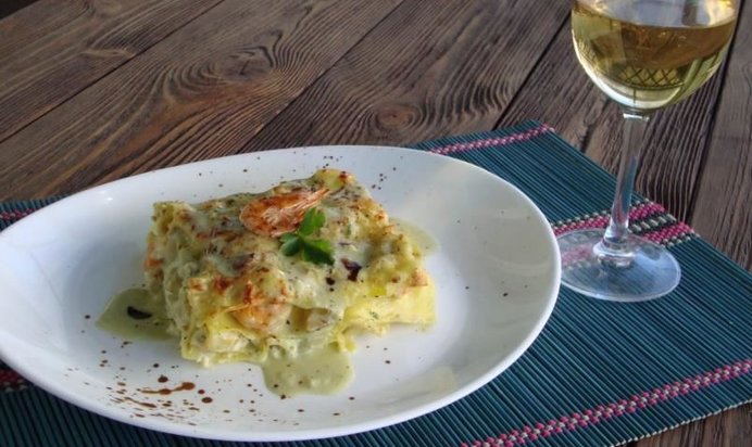 Лазанья с морепродуктами (рыба зубатка, креветки и гребешки)