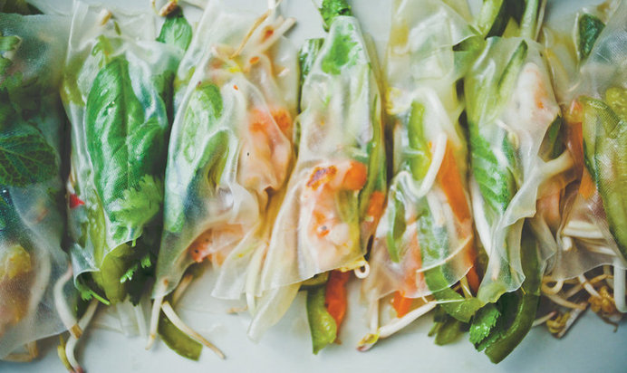Спринг-роллы с креветками: пошаговый рецепт