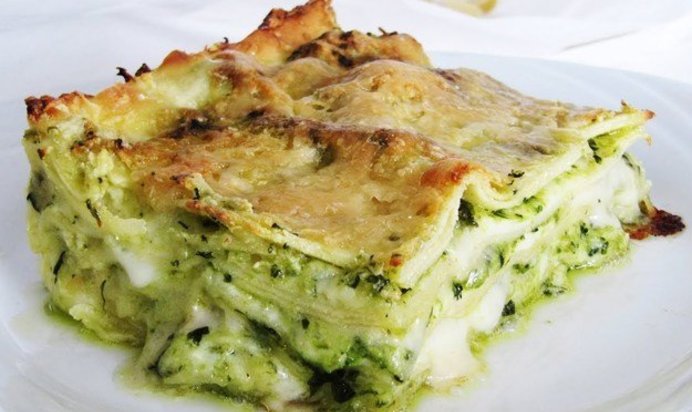Лазанья с соусом песто