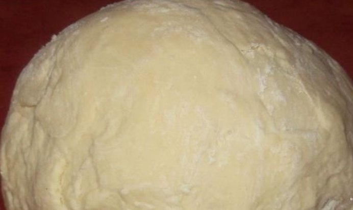 Тесто для вареников с вишней