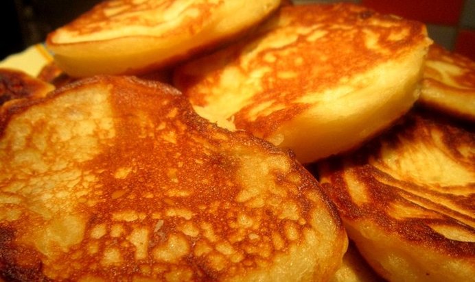 Оладьи из творога и кефира