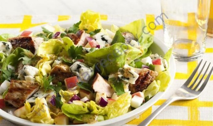 Салат из свинины с репой и яблоками