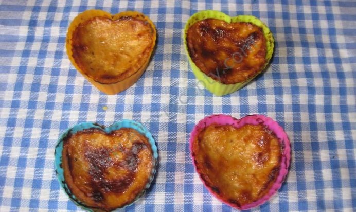 Диетические сырники с йогуртово-лимонным соусом