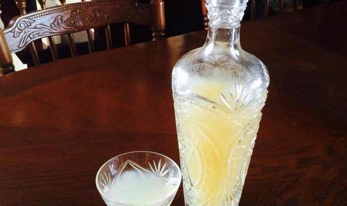 Ратафия из винограда