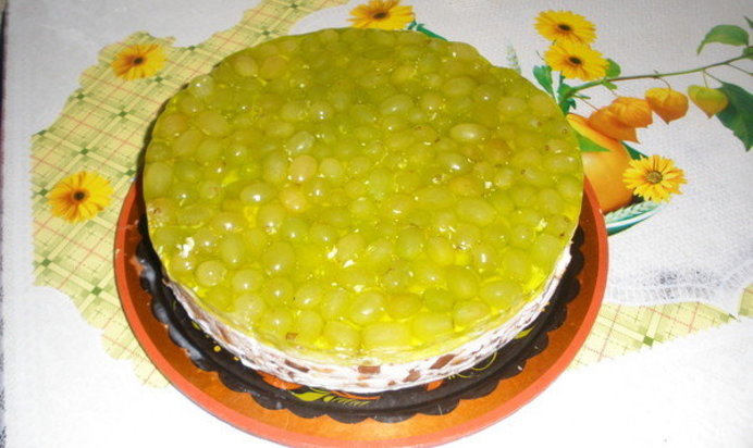 Торт виноградинка (без выпечки)