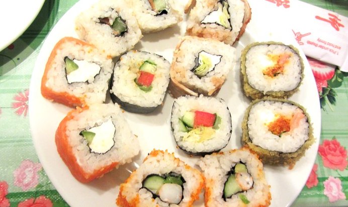 Домашние роллы «Калифорния»