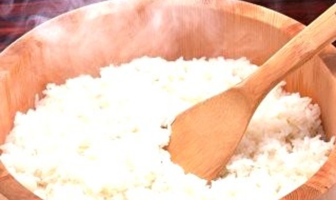 Рис для суши с уксусной смесью