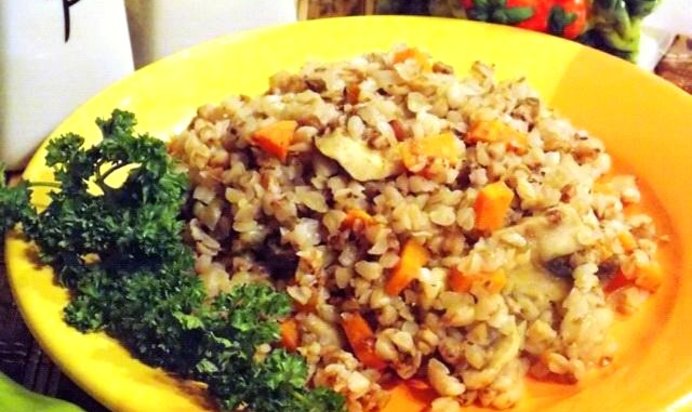 Гречневая каша с грибами