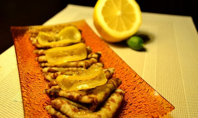 Блинчики в лимонной карамели
