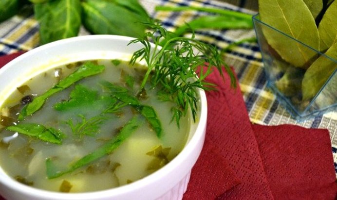 Борщ со шпинатом