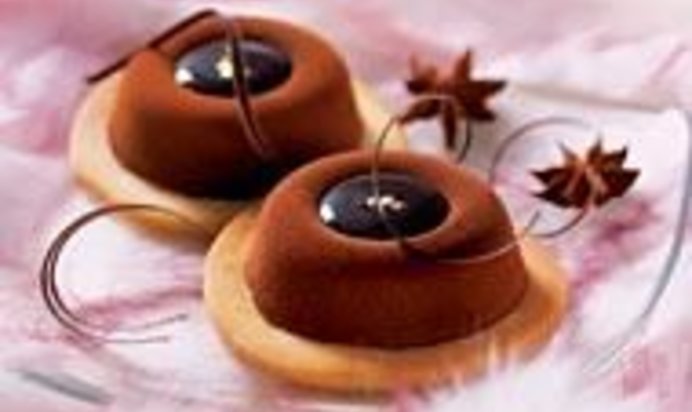 Шоколадно-чайное пирожное