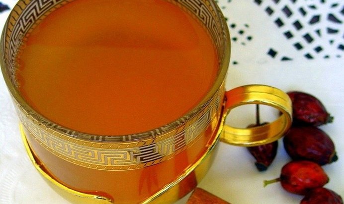 Зеленый чай с шиповником