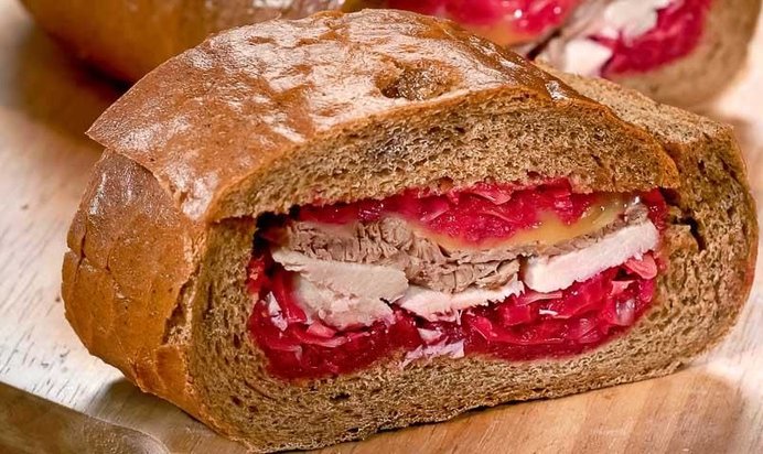 Закрытые бутерброды с красной капустой