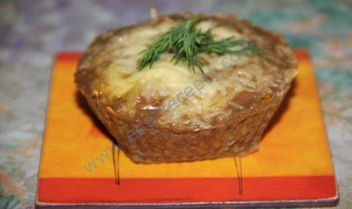 Печёночные кексы с начинкой